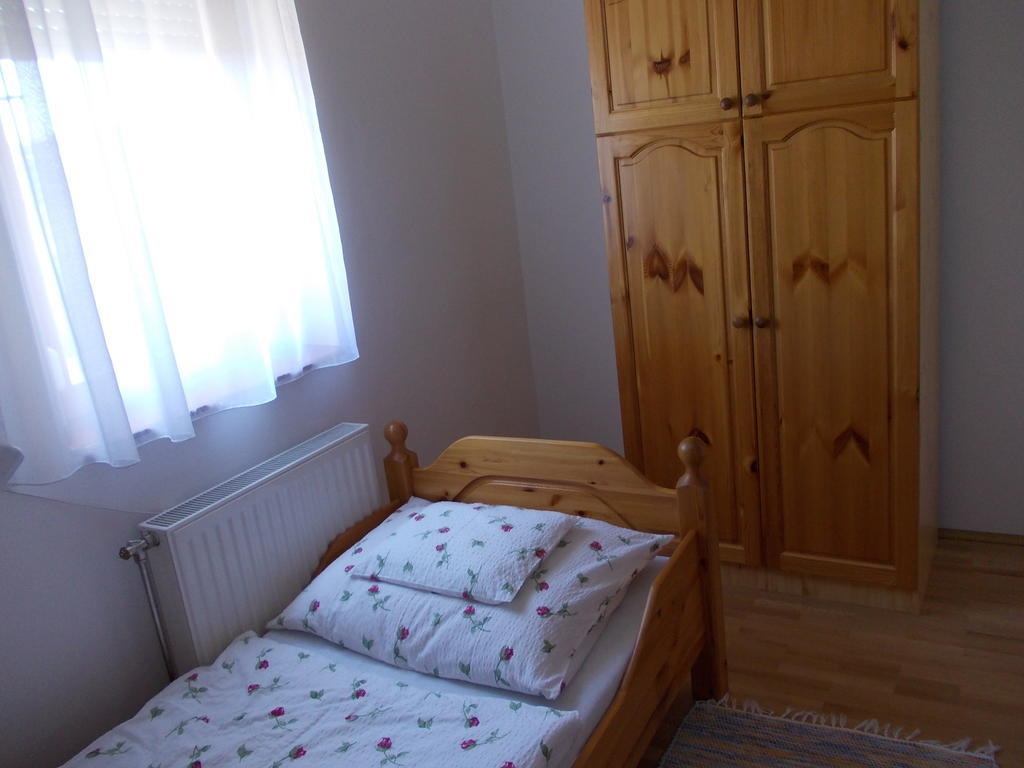 Anna Villa Lenti Luaran gambar